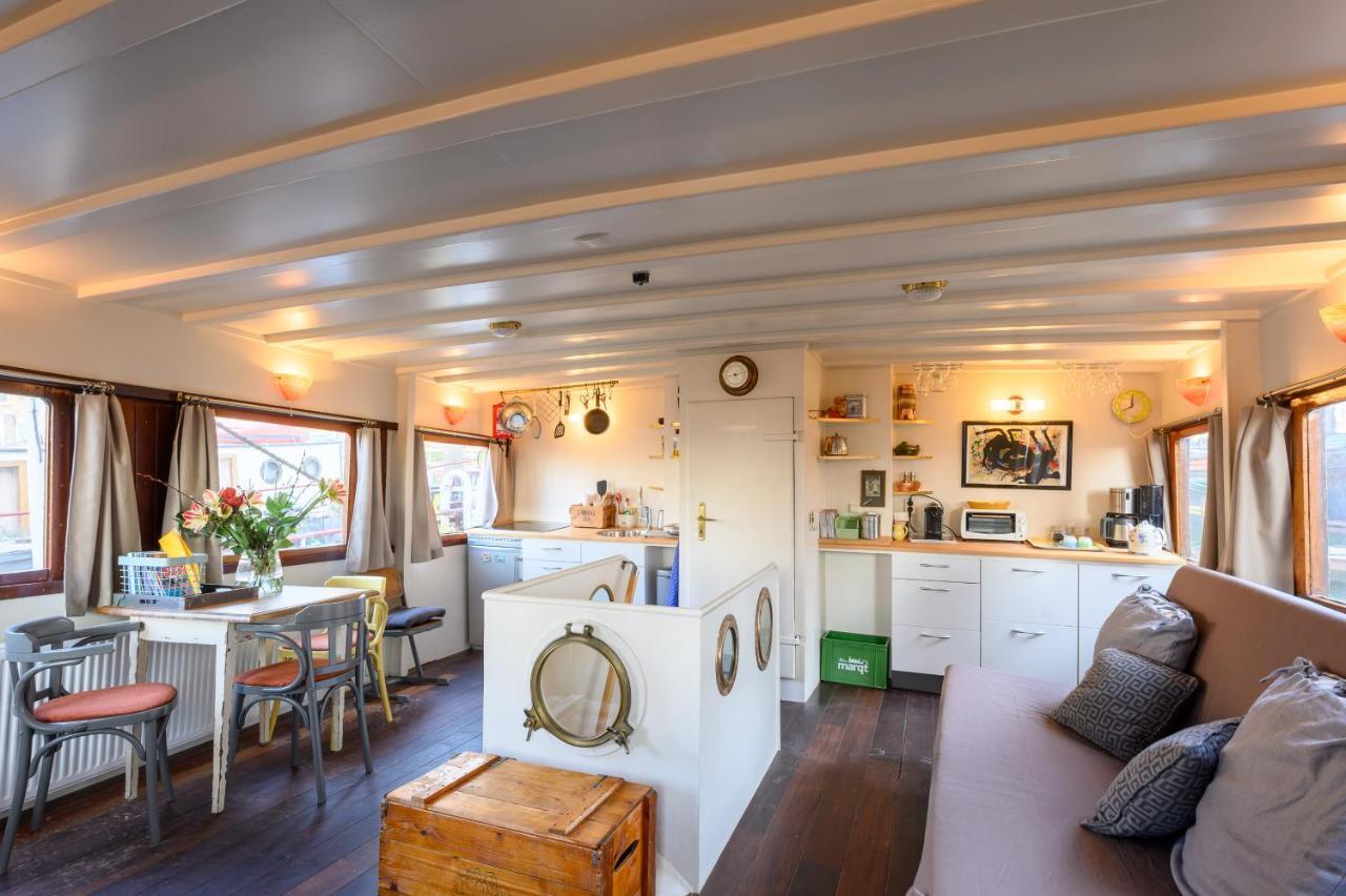 Boatapartment Animathor On Top Location روتردام المظهر الخارجي الصورة