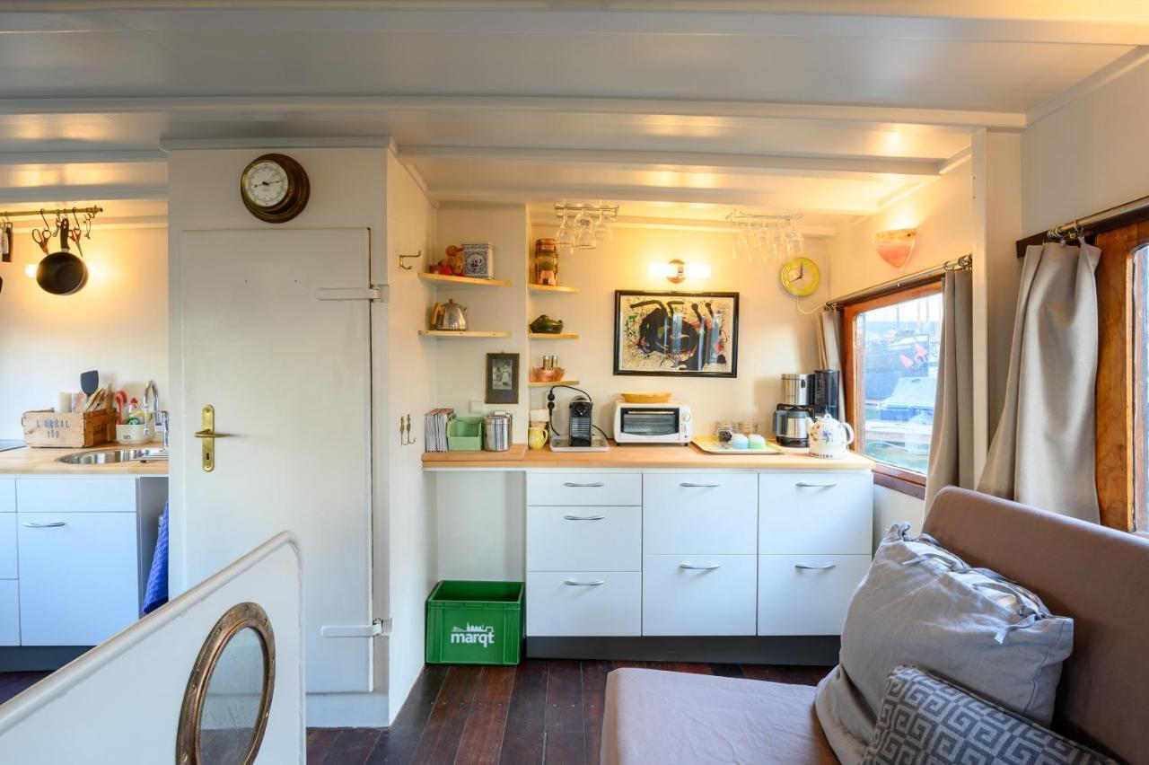 Boatapartment Animathor On Top Location روتردام المظهر الخارجي الصورة